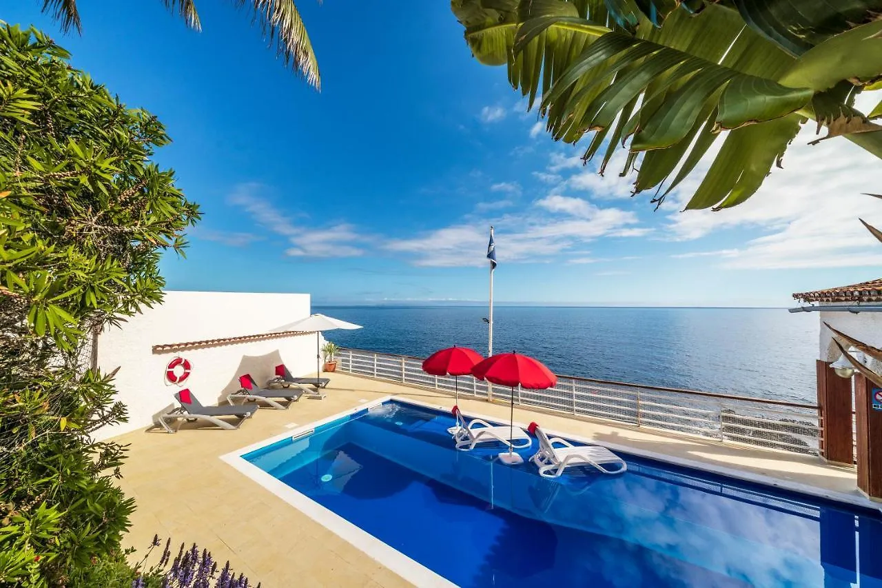Villa Beach Club contacts